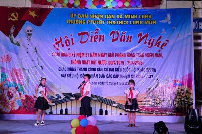 Nhà trường tổ chức thành công hội diễn văn nghệ!