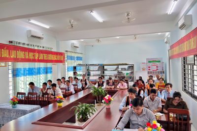 Hội nghị viên chức, người lao động trường PTDTBT TH&THCS Long Môn năm học 2025 – 2026!