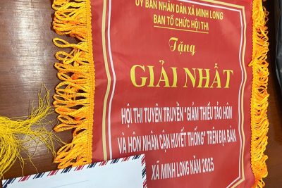 Trường PTDTBT TH&THCS Long Môn tham gia hội thi Tuyên truyền “Giảm thiểu tảo hôn và hôn nhân cận huyết thống” trên địa bàn xã Minh Long năm 2025