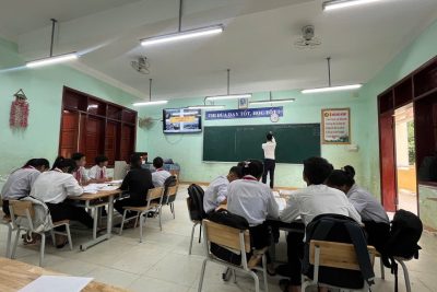 Sinh hoạt chuyên môn theo nghiên cứu bài học, chào mừng kỷ niệm 42 năm ngày nhà giáo Việt Nam 20/11.