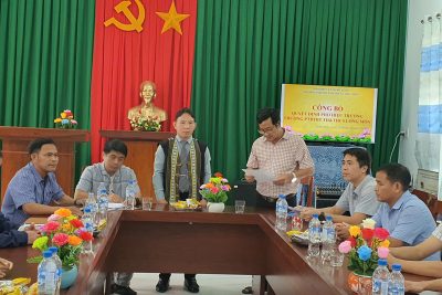 Công bố và trao quyết định bổ nhiệm Phó Hiệu trưởng Trường PTDTBT TH&THCS Long Môn