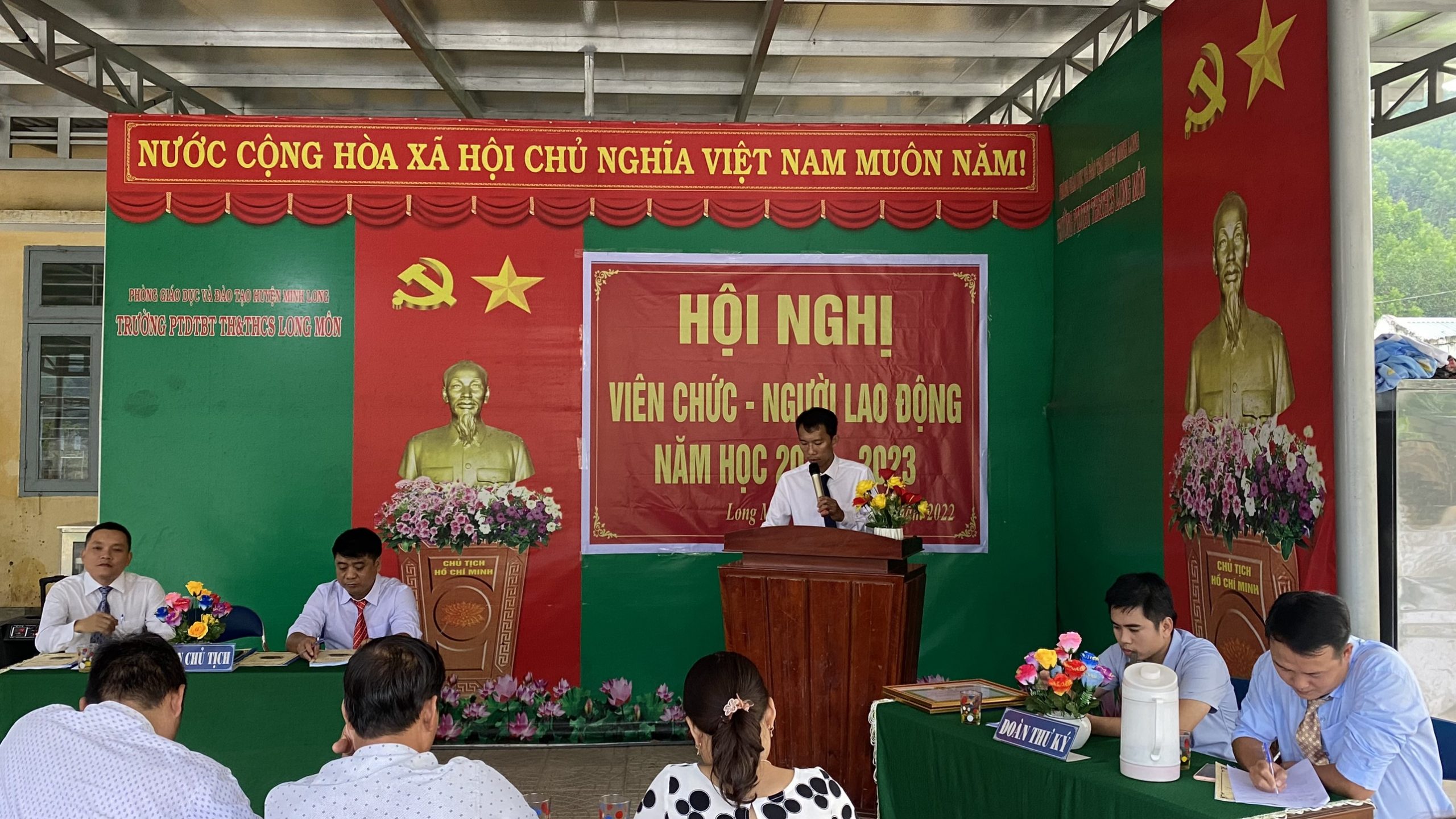 Hội nghị Viên chức – Người lao động Trường PTDTBT TH&THCS Long Môn năm học 2022 – 2023